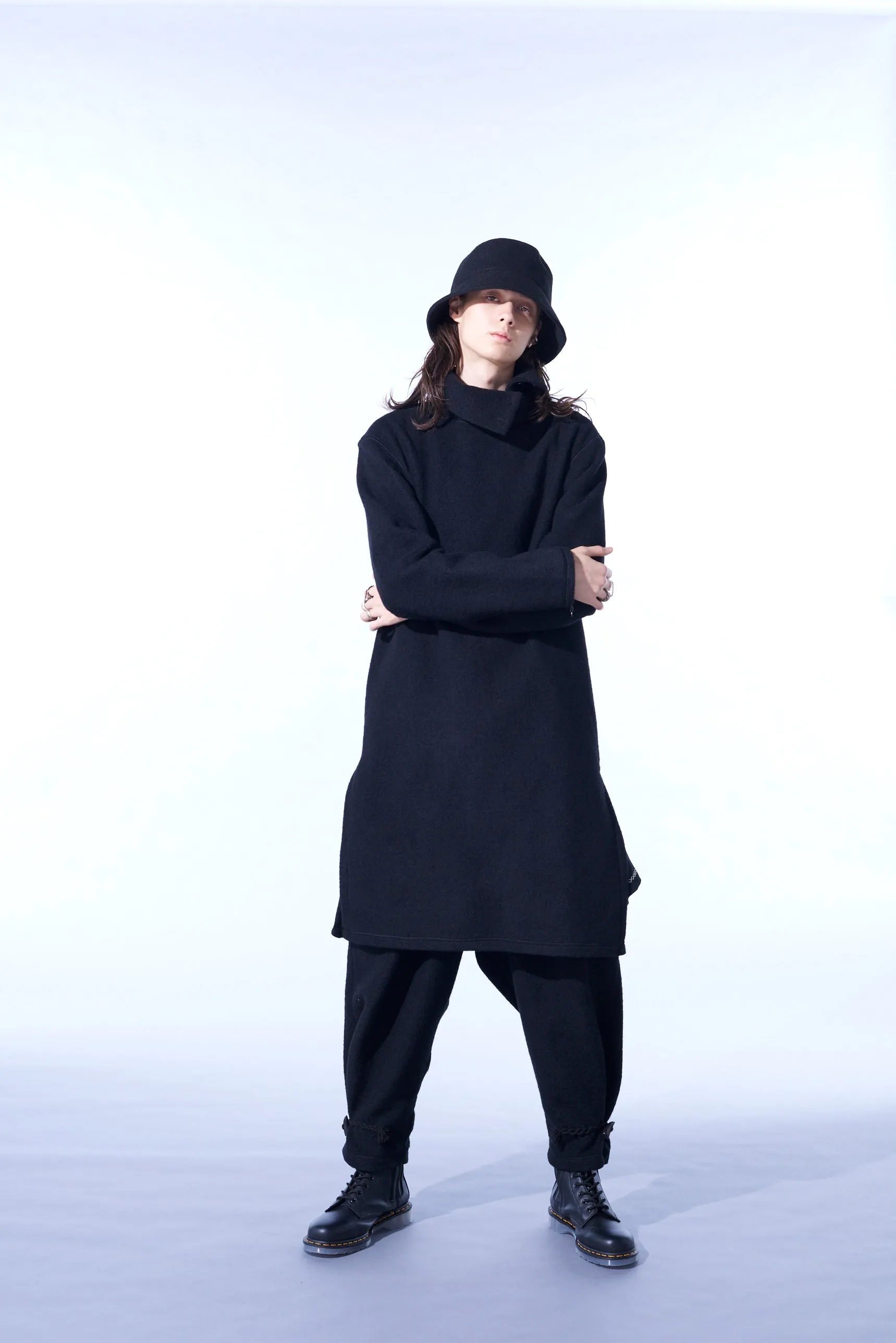 PE/W SLIVER JERSEY TURTLENECK LONG PULLOVER